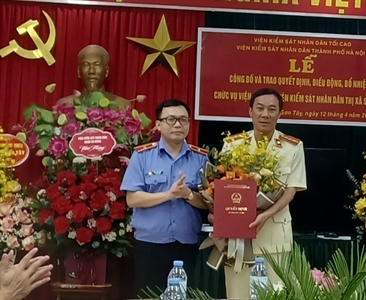 Lễ công bố và trao quyết định điều động, bổ nhiệm chức vụ Viện trưởng Viện...